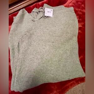 American Eagle Outfitters Olive Joggers Super Comfy Size Medium Womens